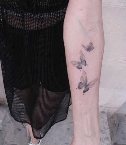 29 Tiny Butterfly Tattoo Ideas
