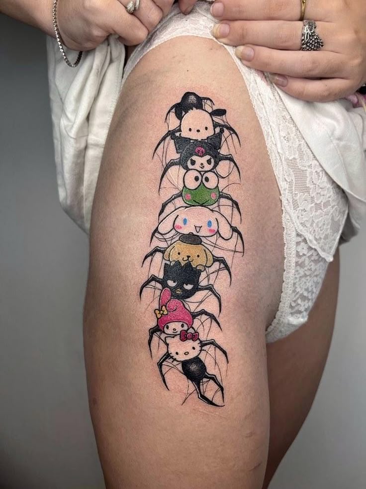 31 Centipede Tattoo Ideas : Blackwork, Traditional, Tokyo Ghoul, Spider Lily, Skull, Giant Back