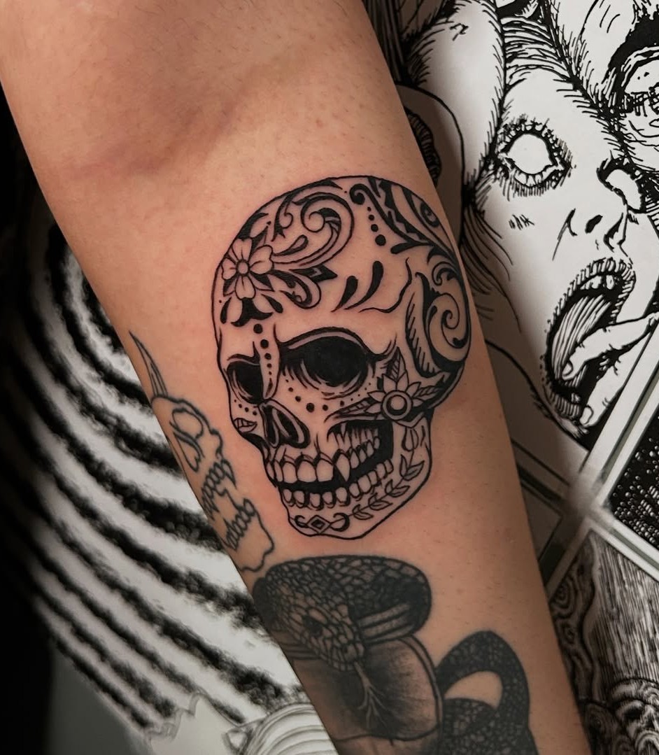27 Sugar Skull Tattoo Designs for Women and Men Color, Black & White, Tiny