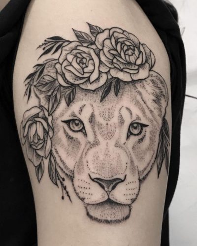19 Cover Up with a Lion Tattoo: Transform and Renew