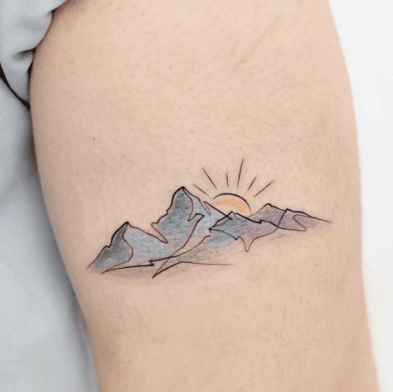 27 Ideas Mountain Tattoo Ideas : Minimalist, Geometric, Fine Line & Sleeve Designs