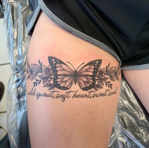 Stunning Butterfly Tattoo Thigh Designs for Women & Men – Ideas from Simple to Large