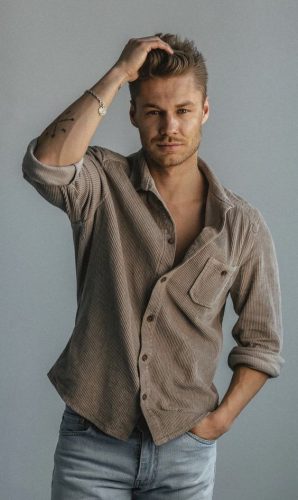 &#8217;s Top 20 Men&#8217;s Shirt Trends: Bold Patterns &#038; Classic Styles Redefined