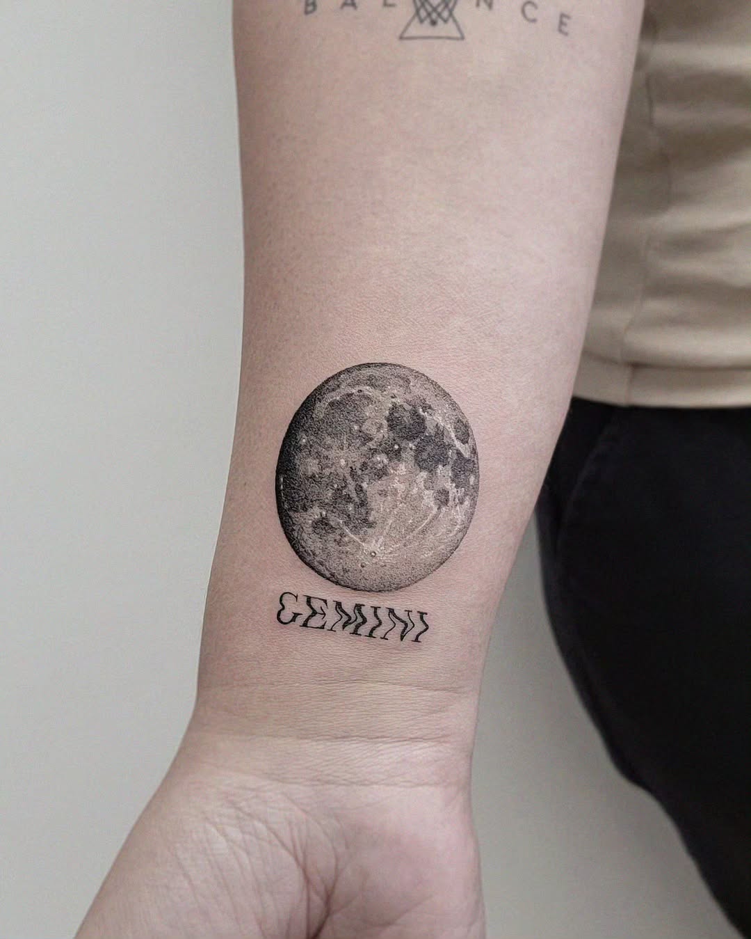 30 Gemini Tattoo Designs Full of Meaning and Style