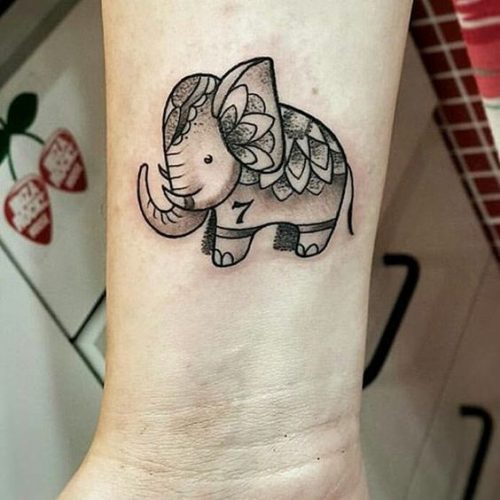 26 Wrist Elephant Tattoos Ideas