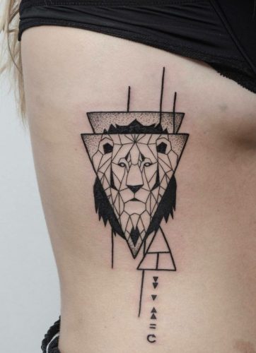 27 Geometric Lion Tattoo: Striking Designs with Angular Elements