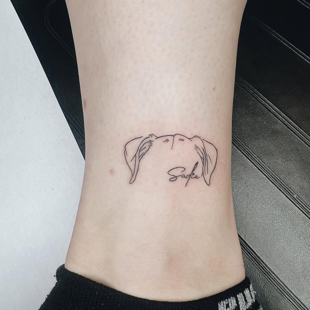 30 Heartfelt Dog Memorial Tattoo Ideas: Unique Paw Prints, Fine Line Portraits & Tiny Tributes