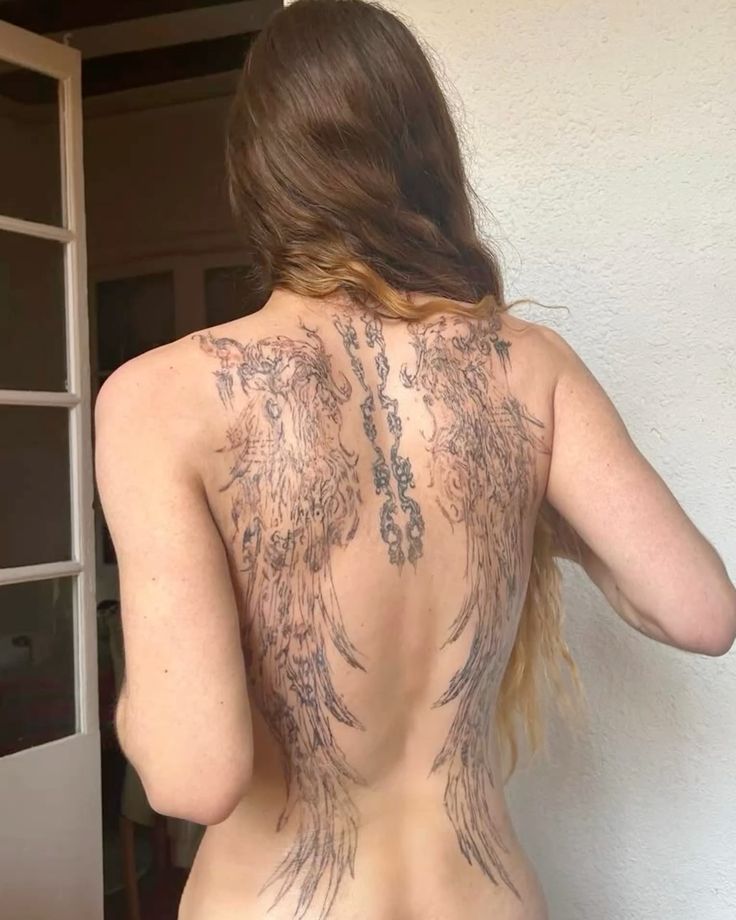 Wings Tattoo 28 Ideas: Stunning Angel, Phoenix, Icarus, Back, Arm & Chest Designs