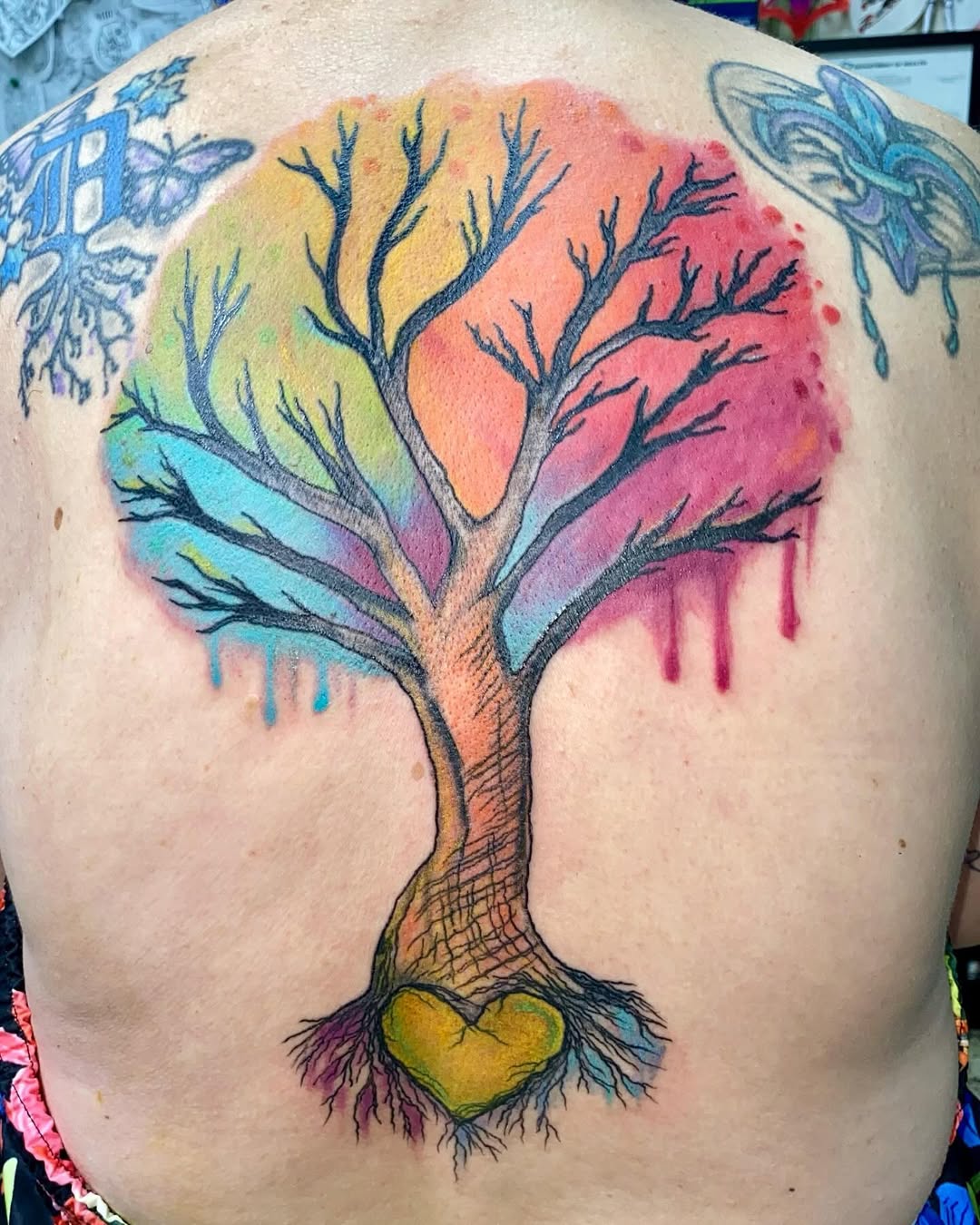 28 Family Tree Tattoo Designs Full of Meaning and Inspiration