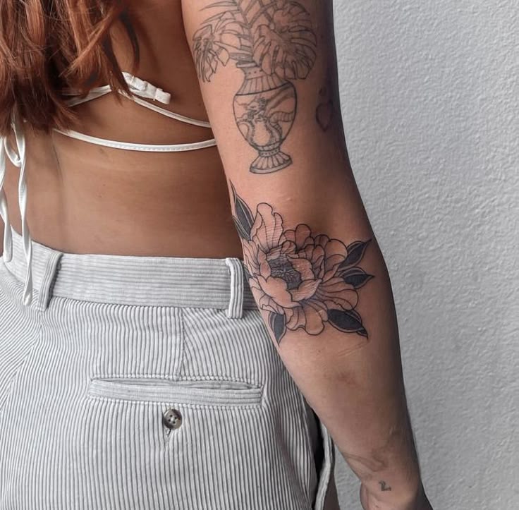 25 Ideas Peony Tattoo : Stunning Designs & Styles to Inspire Your Next Ink