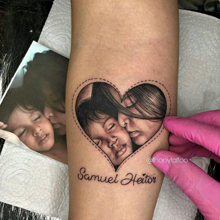 Discover 22 Heartwarming Motherhood Tattoos for Celebrate Unbreakable Bonds