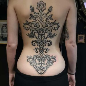 Back Tattoo 20 Ideas for Women