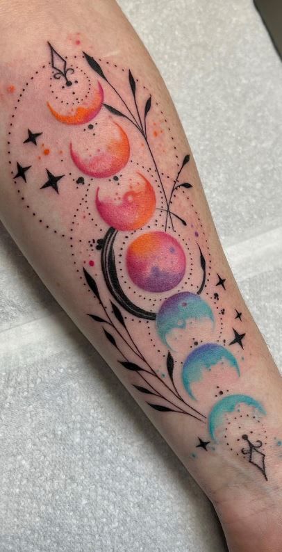 28 Moon Phases Tattoo Ideas Full of Symbolism and Style