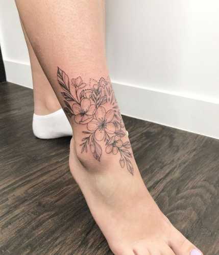18 Cute Ankle Tattoo Ideas