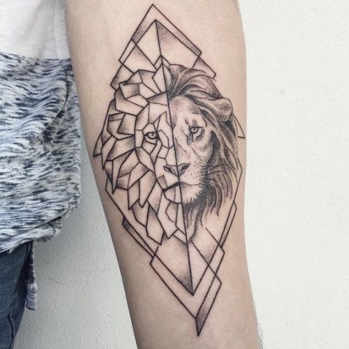 27 Easy Lion Tattoo Ideas: Simple yet Meaningful Designs