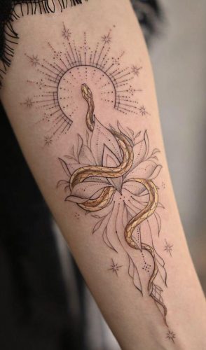 Discover ’s Top 20 Tattoo Ideas for Women: Embrace Femininity with Goddesses & Floral Designs