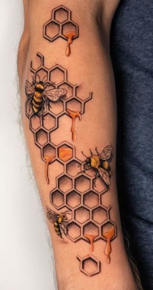 30 Honeycomb Tattoo Ideas  with Bees, Flowers, and Geometric Patterns for Men and Women