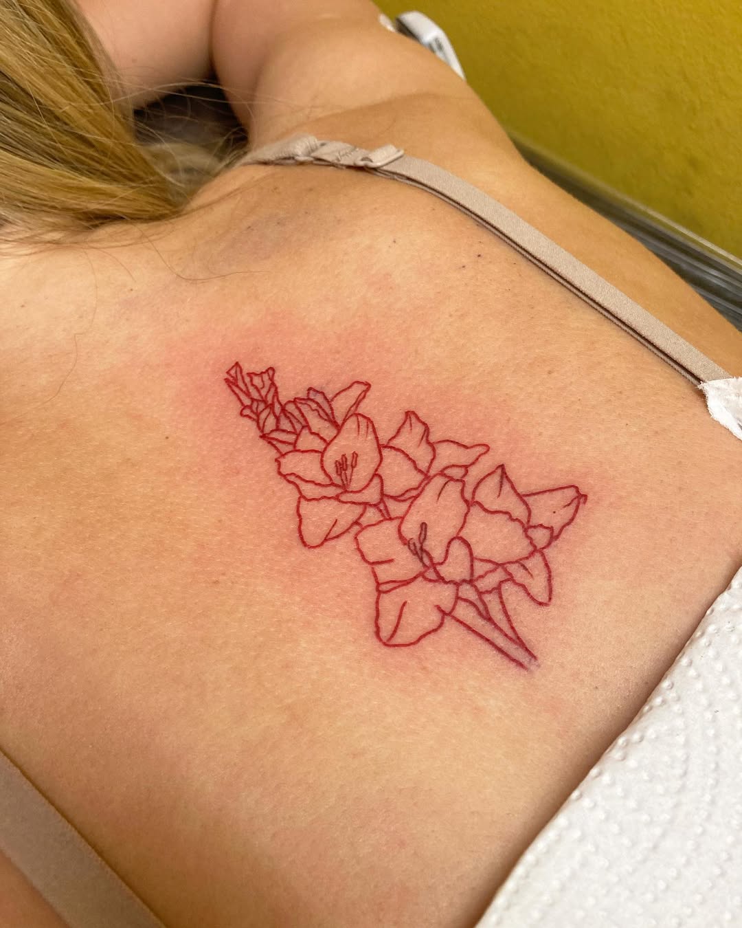 25 Gladiolus Tattoo Ideas with Simple Designs, Fine Line, Color and More