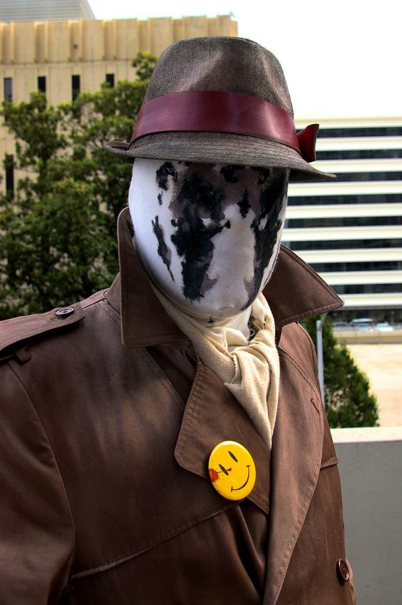 23 Halloween Outfits Ideas for Men in | Unique, Funny, and Scary Costumes | Easy DIY Ideas