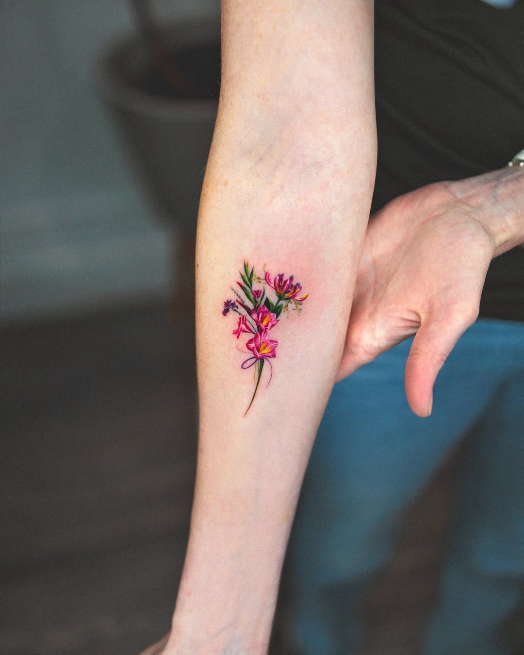 25 Gladiolus Tattoo Ideas with Simple Designs, Fine Line, Color and More