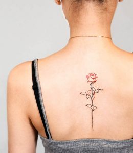 27 Delicate Spine Tattoo Ideas for Women