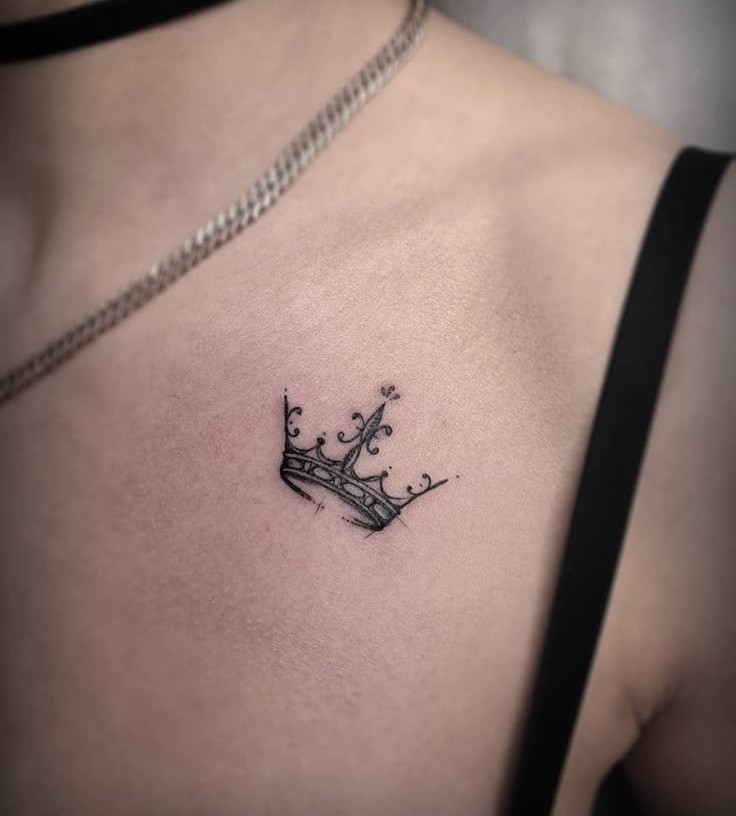 27 Crown Tattoo Ideas : Minimalist, Feminine, and King-Inspired Designs for Men and Women