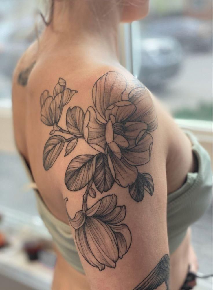 31 Magnolia Tattoo Ideas: Elegant Florals With Personality