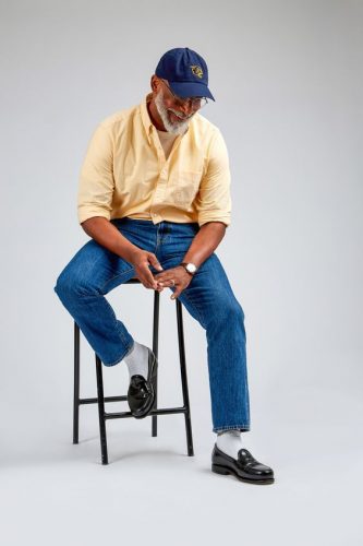 18 Men’s Jeans with Loafers Outfits for : A Blend of Comfort and Style