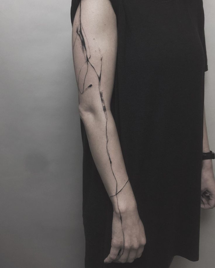 30 Line Tattoo Ideas: Clean, Clever Ways To Draw With Skin