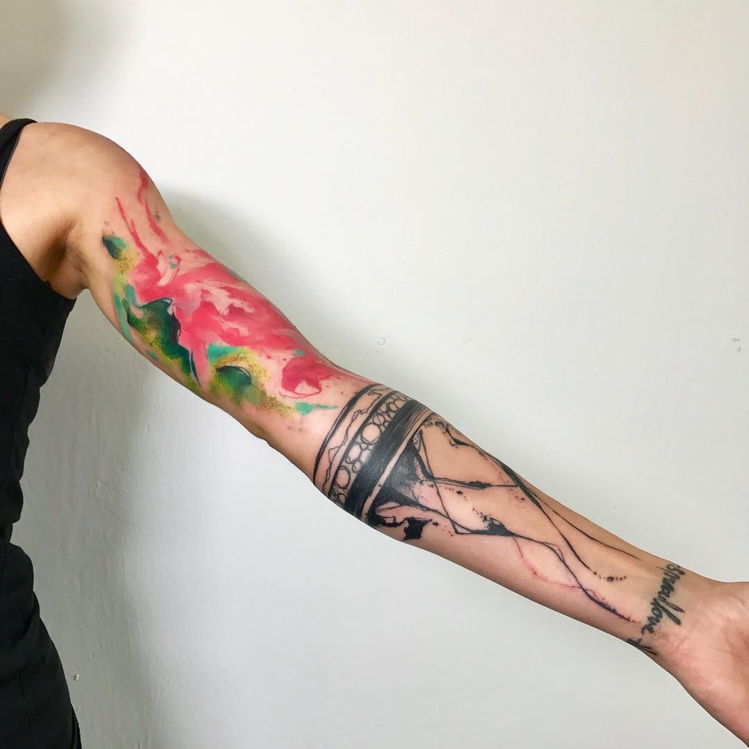 Abstract Tattoo Ideas : 30 Unique Designs, Fineline, Geometric & Black Work Designs
