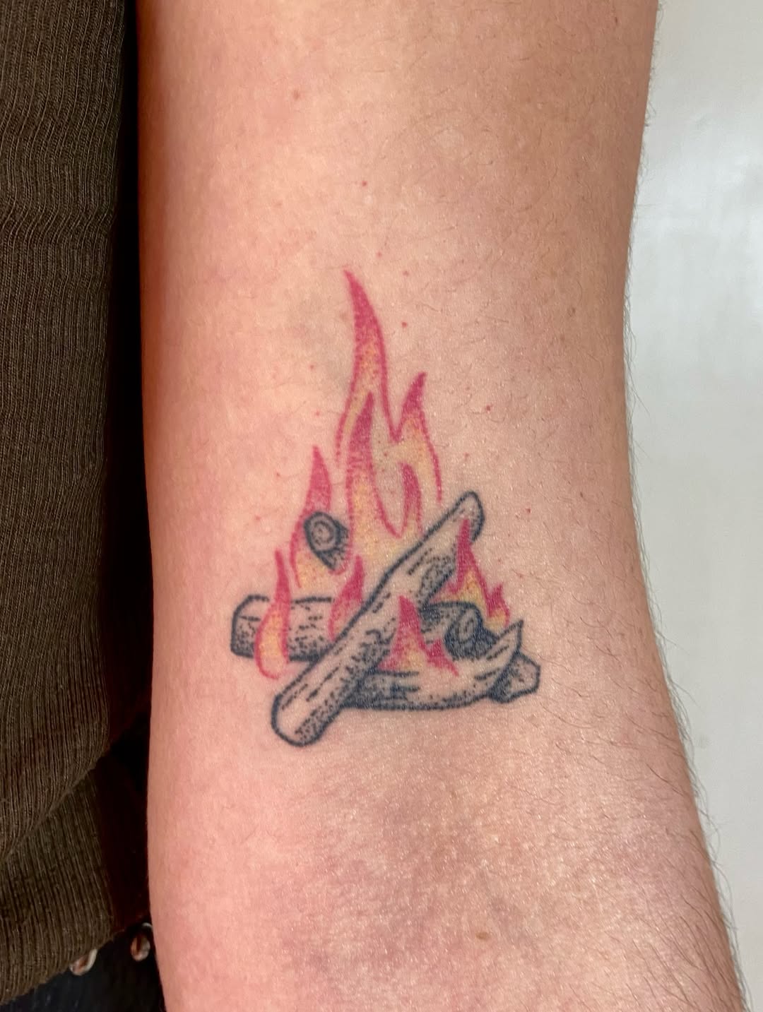 29 Fire Tattoo Ideas: From Minimal Sparks to Full-Sleeve Infernos