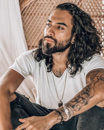 Discover Top 15 Beard Styles for Sophisticated Men Over 40 in – Handsome & Timeless Grooming Trends