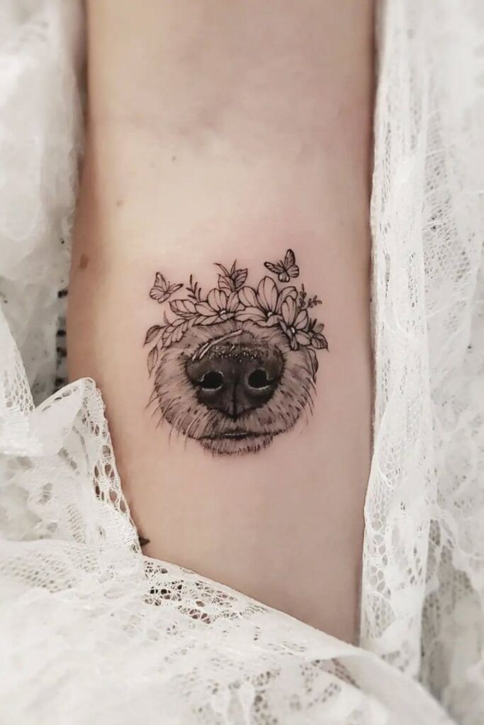 30 Heartfelt Dog Memorial Tattoo Ideas: Unique Paw Prints, Fine Line Portraits & Tiny Tributes