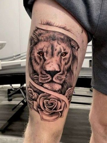 Leg Lion Tattoo: 22 Dynamic Designs for a Daring Look
