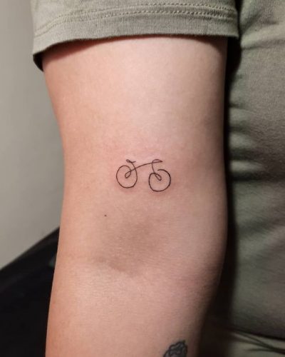 25 Ideas Tiny Things to Draw on Yourself