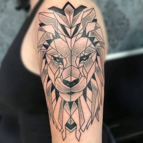 27 Geometric Lion Tattoo: Striking Designs with Angular Elements