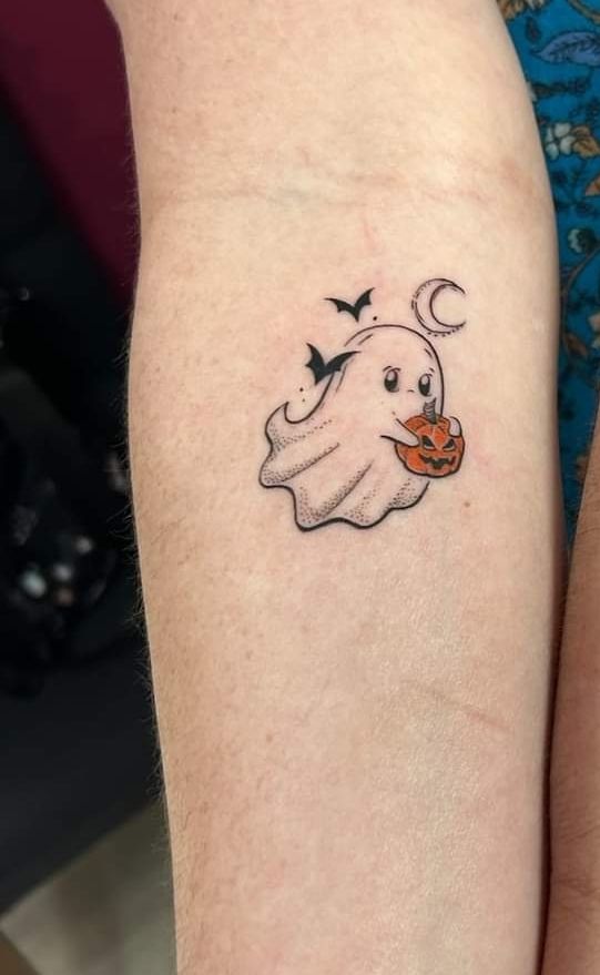 28 Pumpkin Tattoo Ideas Cute, Scary, Flash & Traditional Designs