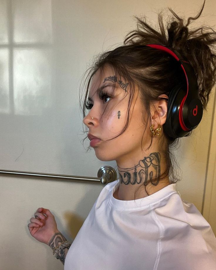 Dark Feminine Tattoos : Bold & Aesthetic Ideas for Women Thigh, Forearm, Leg Sleeve, Back, Ribs & More