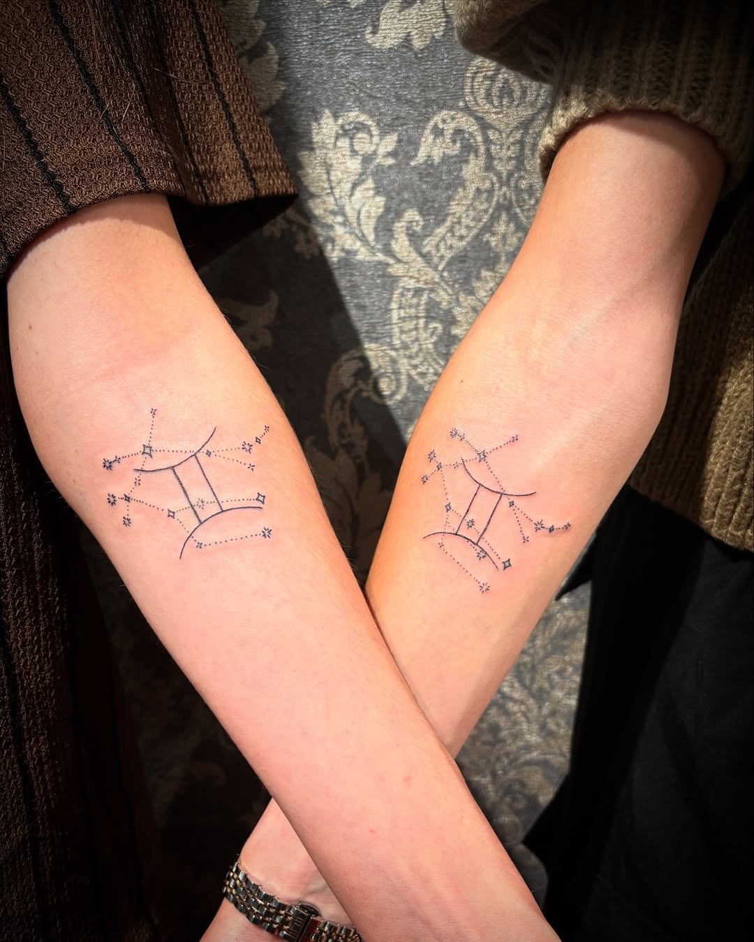 30 Gemini Tattoo Designs Full of Meaning and Style