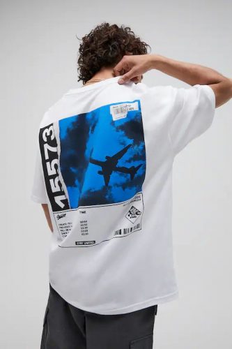 Discover the Top 20 Men’s T-Shirt Trends for : Bold Statements, Artistic Designs & More!