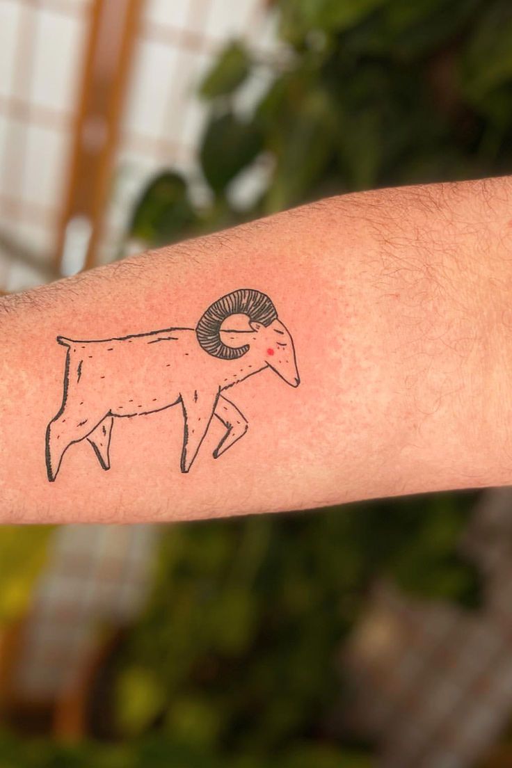 25 Aries Tattoo Ideas for Men & Women Unique Minimalist Designs, Zodiac Symbols