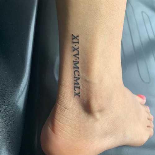 22 Small Foot Tattoos for Women Ideas: Elegant and Chic Foot Ink