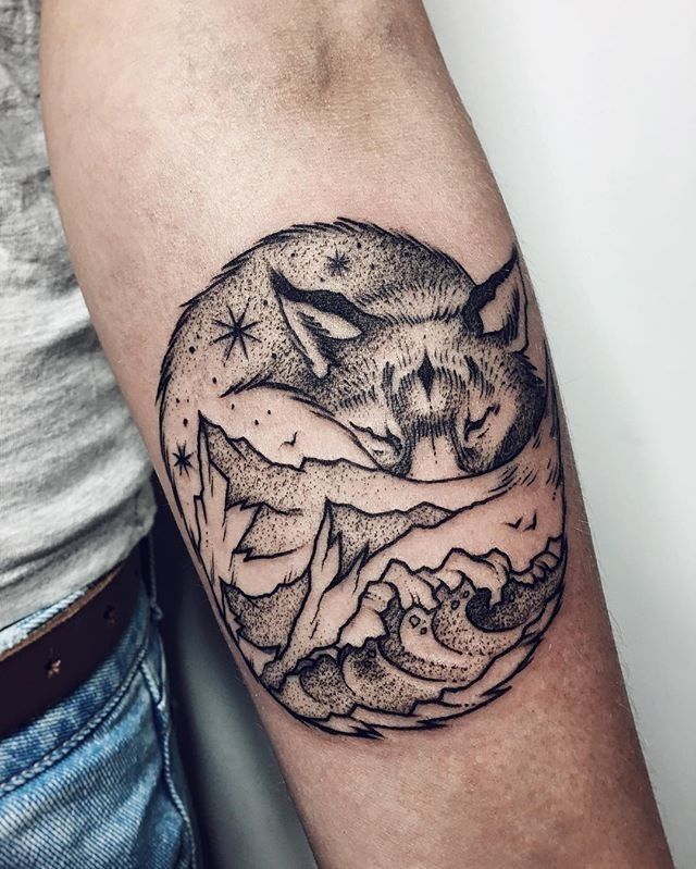 Explore 23 Stunning Geometric Fox Tattoo Ideas for : Bold Designs, Minimalist Sketches, and Unique Abstract Art