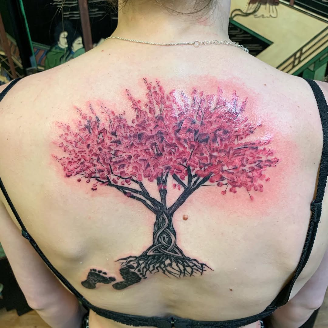 28 Family Tree Tattoo Designs Full of Meaning and Inspiration