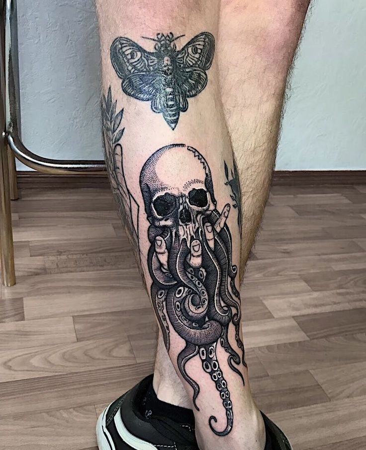 27 Octopus Tattoo Ideas for Men & Women Realistic, Sleeve, Leg, Shoulder & Tiny Octopus Designs