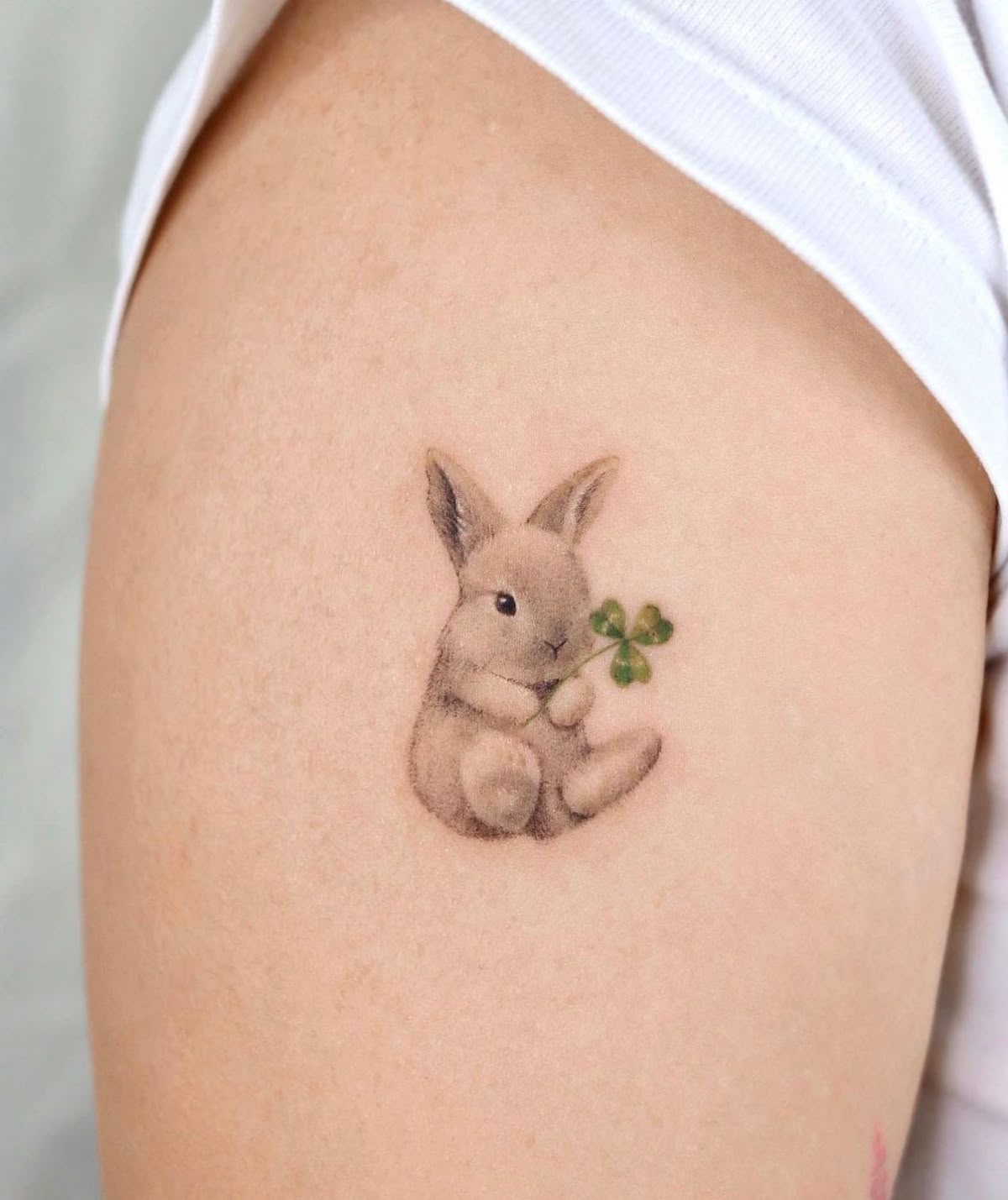 32 Rabbit Tattoo Ideas: from whisper-fine bunnies to mythic hares