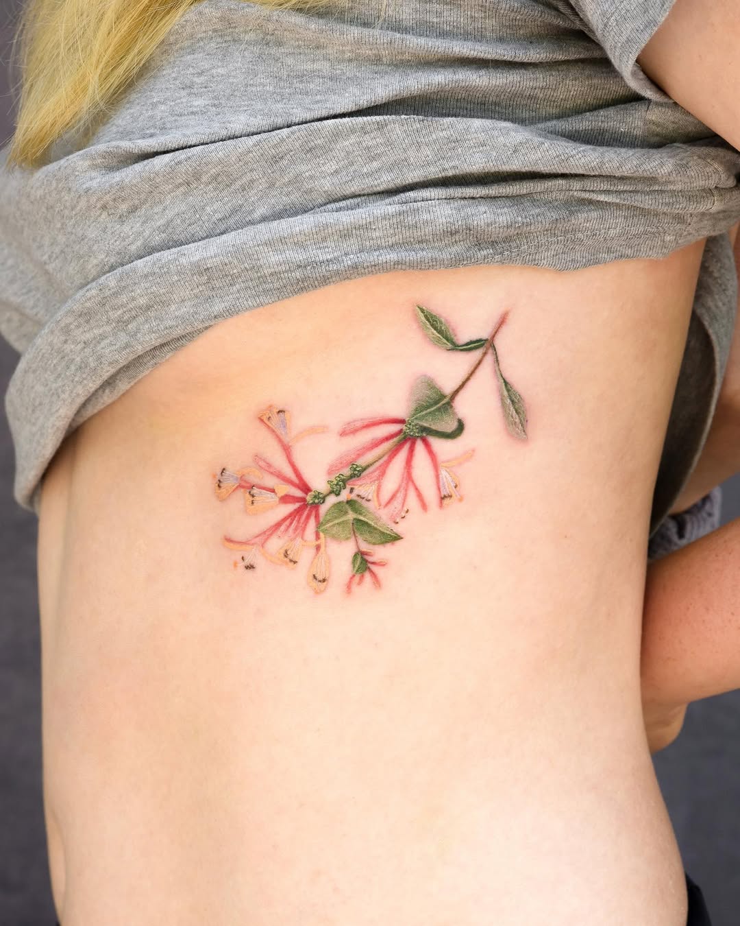 29 Honeysuckle Tattoo Ideas with Fine Line, Neo Traditional, Coral, and American Traditional Designs
