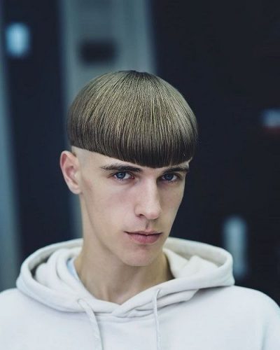 Trendsetting 18 Men&#8217;s Haircuts with Shaved Sides: Styles for Every Occasion &#8211; From Edgy to Elegant