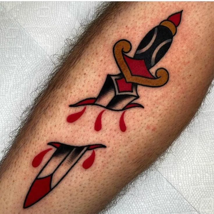 30 Dagger Tattoo Ideas : Neotraditional, Fine Line, Gothic, Butterfly, Panther, Fantasy Designs