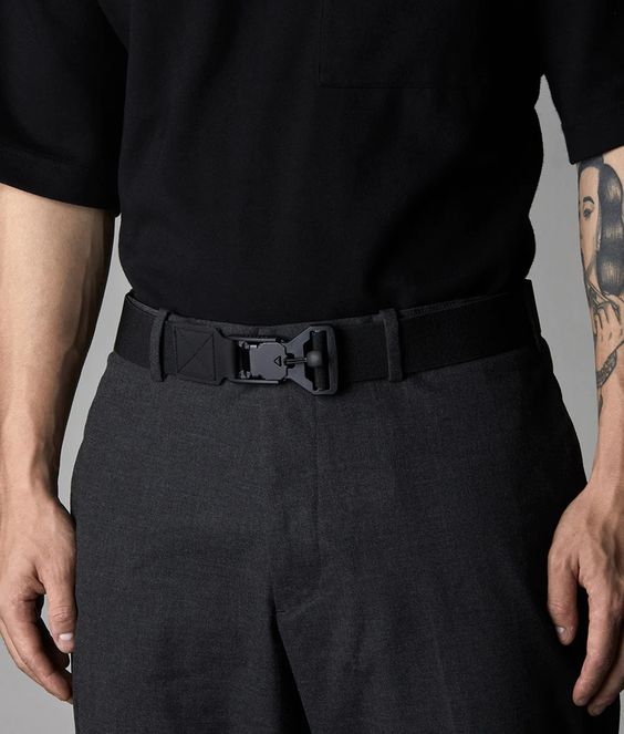 22 Stylish Belt Outfits for Men in : From Classic Leather to Bold Chains – Elevate Your Style